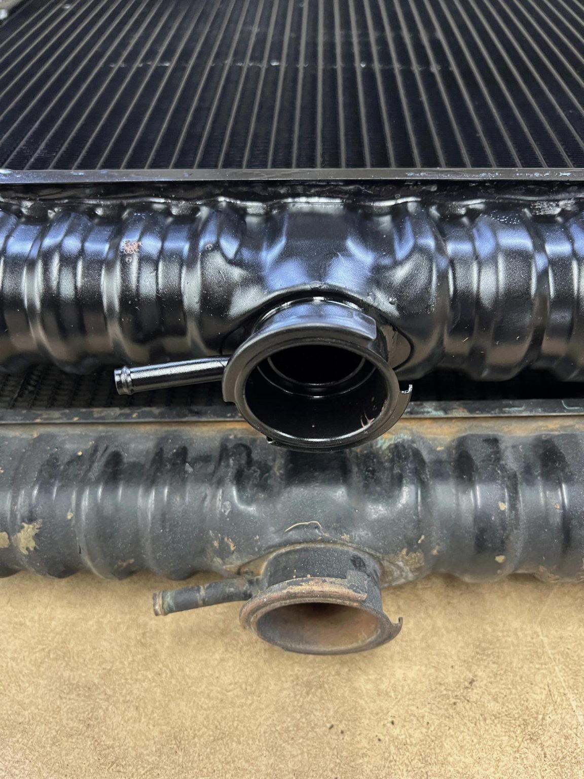 Classic Car Radiators - Aaron Radiator